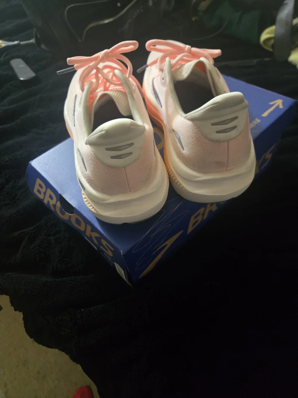 Brooks GHOST 18 WOMEN'S RUNNING SHOES